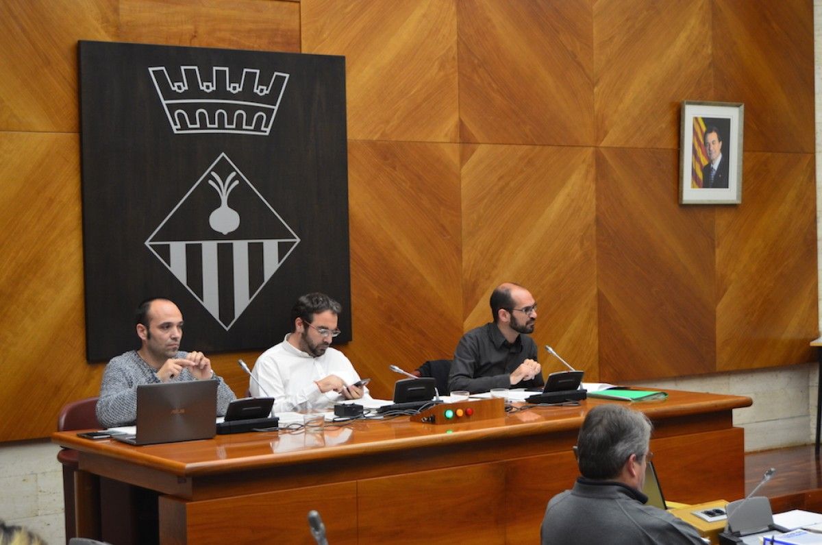 A l'àrea de càrrecs electes només hi queda el retrat del president de la Generalitat