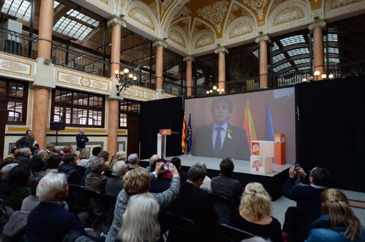 Carles Puigdemont intervé en l'acte sobre Ensenyament de Junts per Catalunya