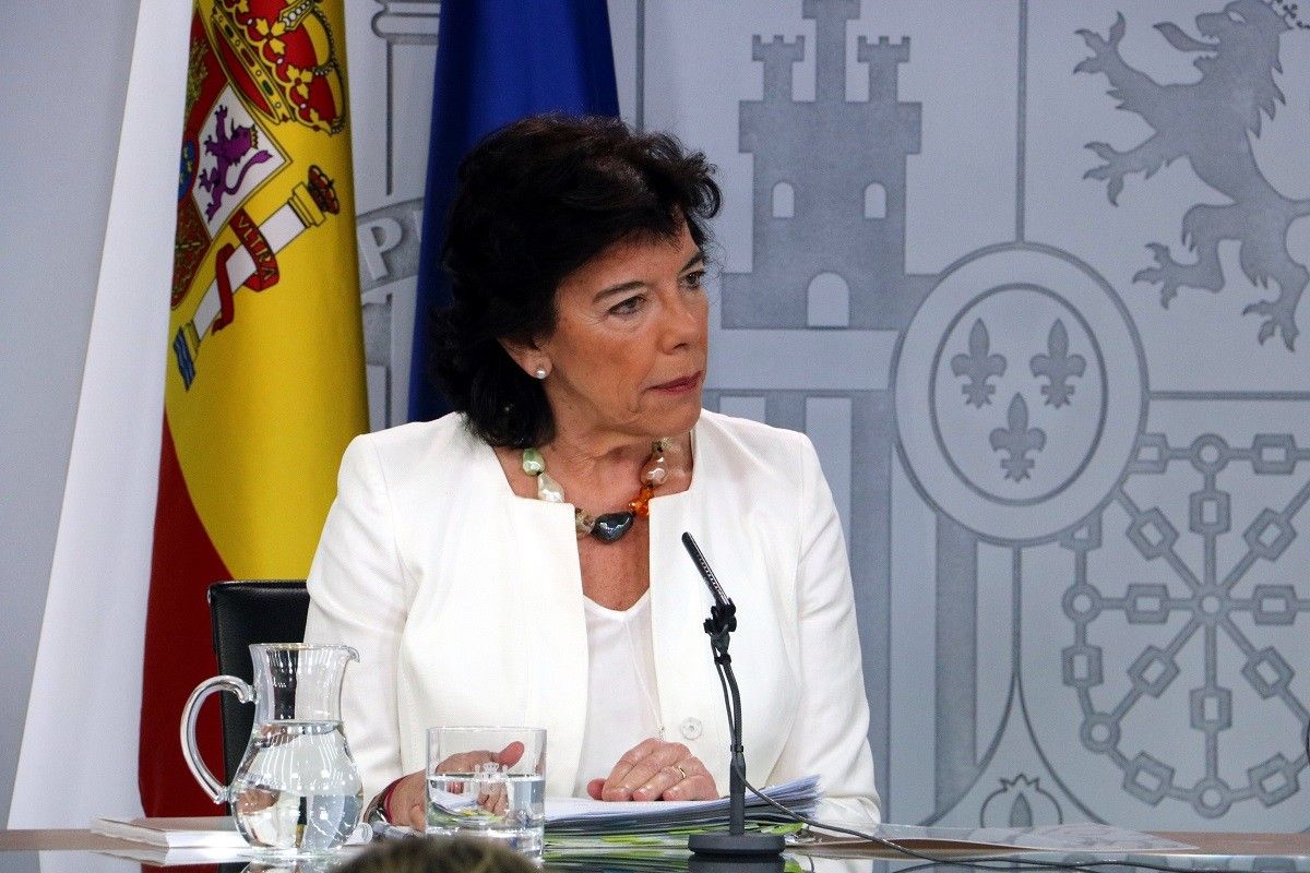 La portaveu del govern espanyol, Isabel Celáa.