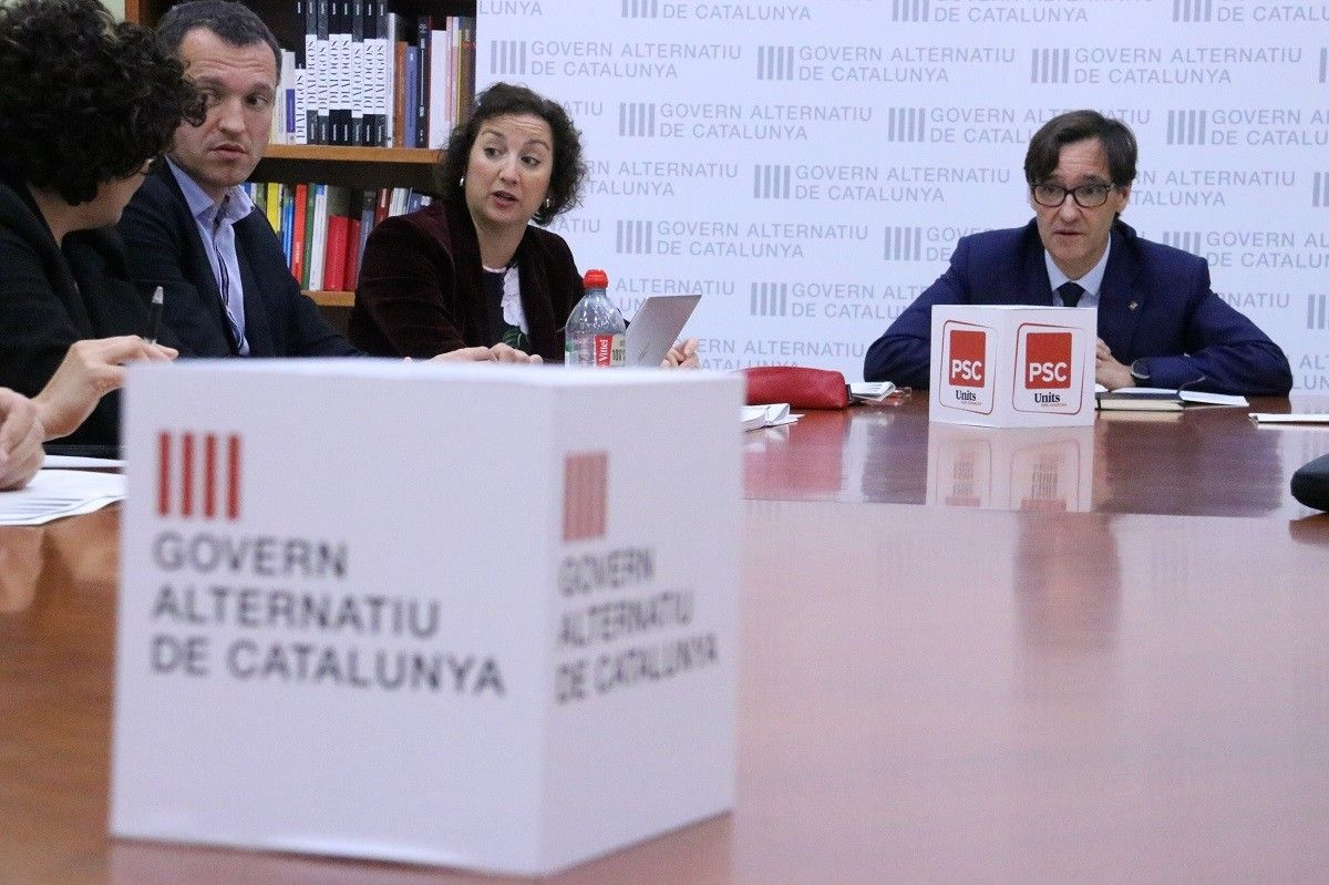 Salvador Illa, Alícia Romero i Òscar Ordeig, en una reunió recent del PSC.