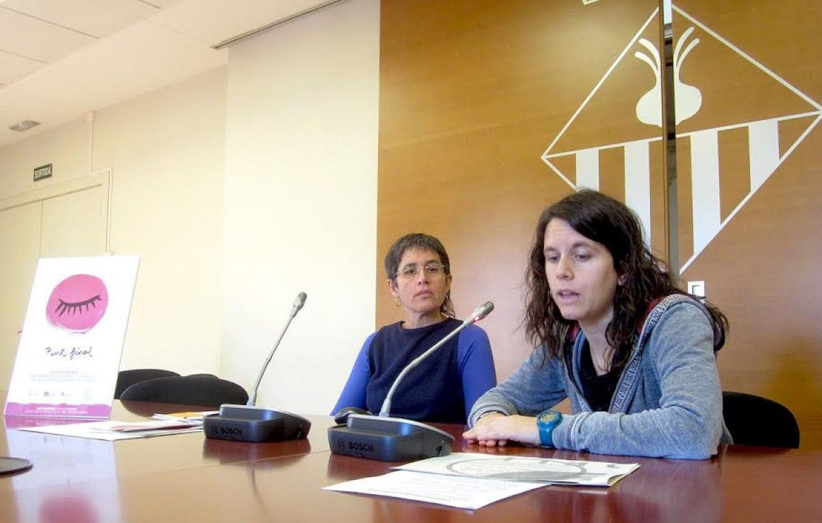 Míriam Ferràndiz, regidora de Drets Civils durant la roda de premsa