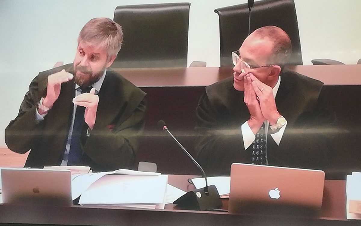 Els advocats de Neymar Jr, al judici contra el Barça a la Ciutat de la Justícia.
