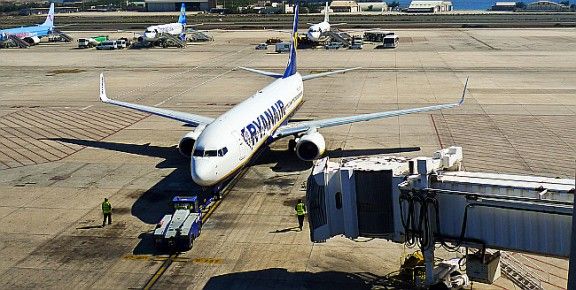 Ryanair és una companyia «amb qui es fa difícil negociar», segons el conseller Recoder.