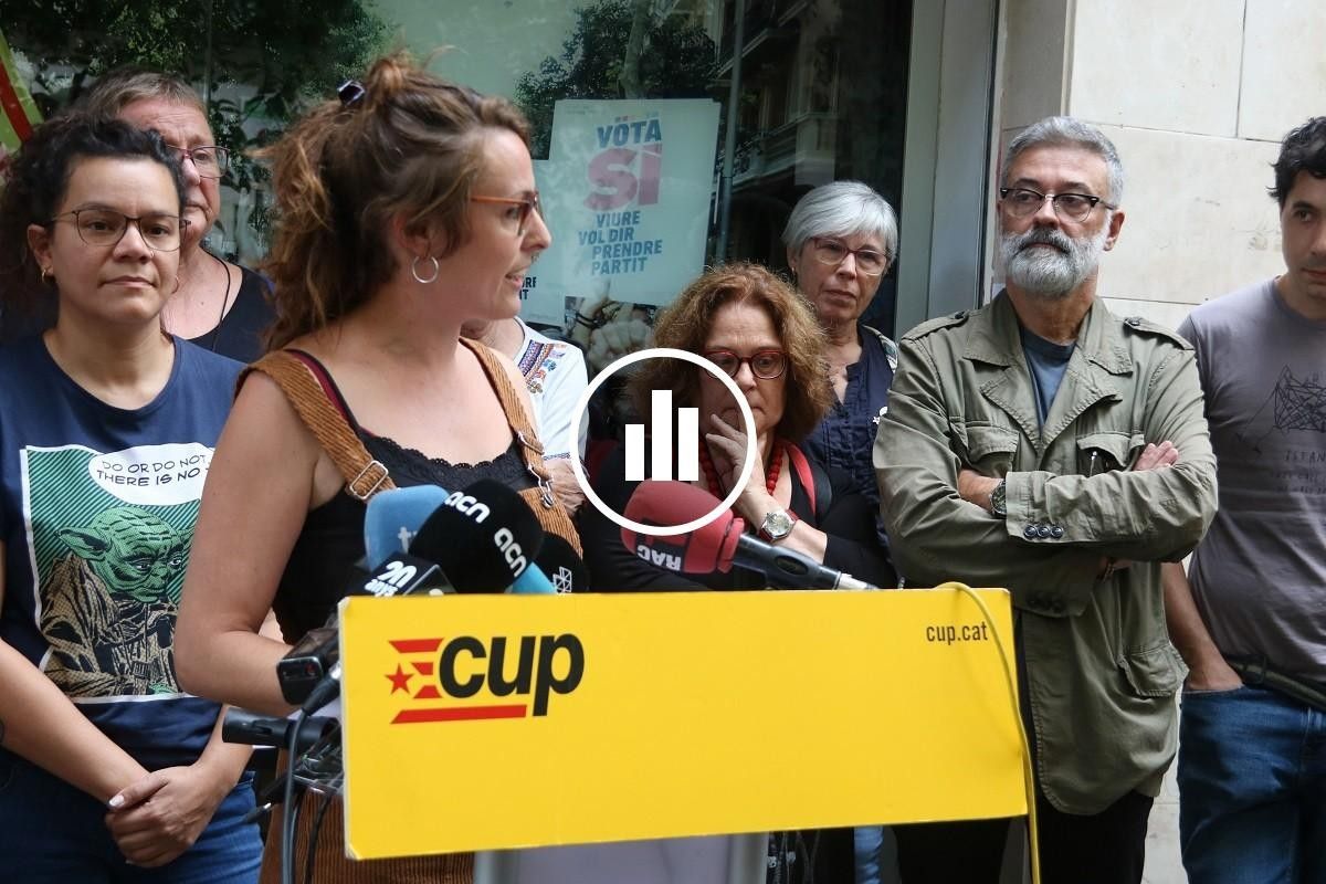 Mireia Vehí, durant l'anunci que la CUP es presentarà a les eleccions espanyoles.