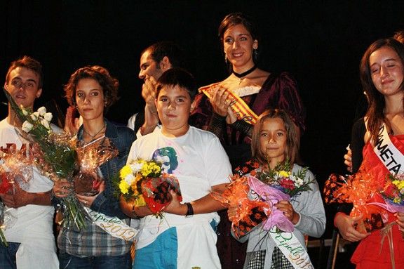 D'esquerra a dreta: Xavier Pujol, Núria Domingo, Eudald Domènech, Míriam Torres i Carla Ruiz