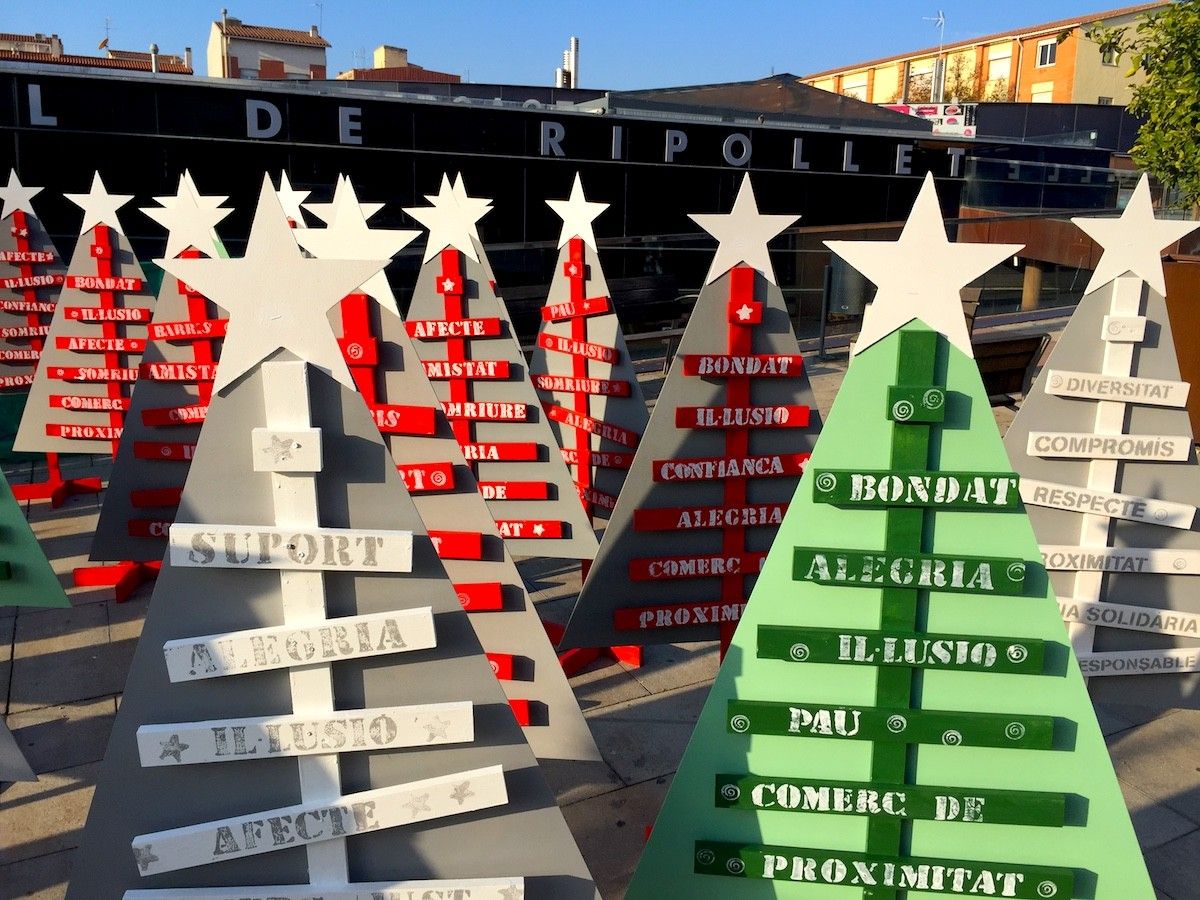 Els arbres de Nadal de Ripollet