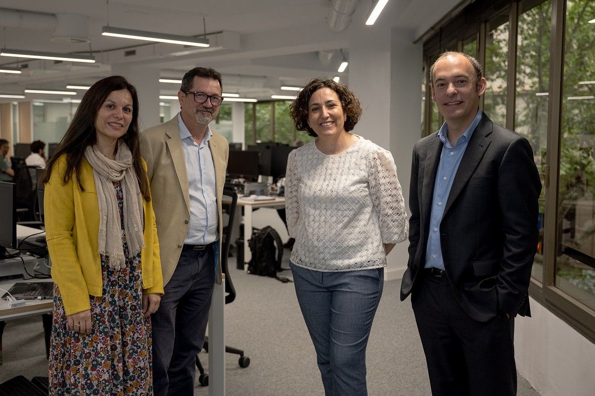 Els oncòlegs Maria Vidal, Miguel Gil, Cristina Saura i Aleix Prat