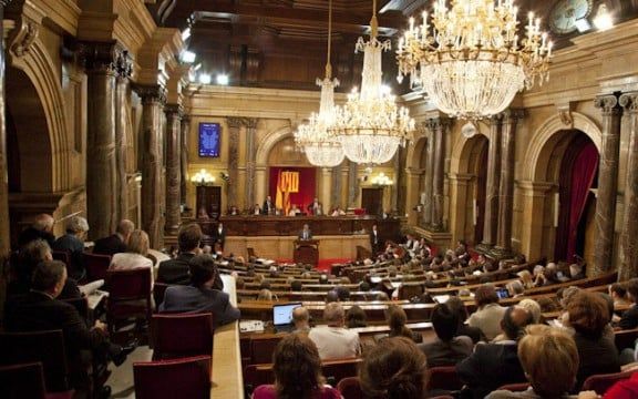 El Parlament ha acordat celebrar un referèndum d'autodeterminació