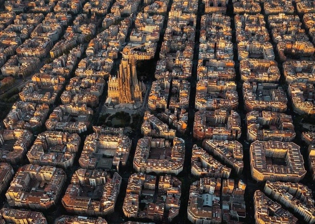 L'Eixample de Barcelona, en imatge d'arxiu