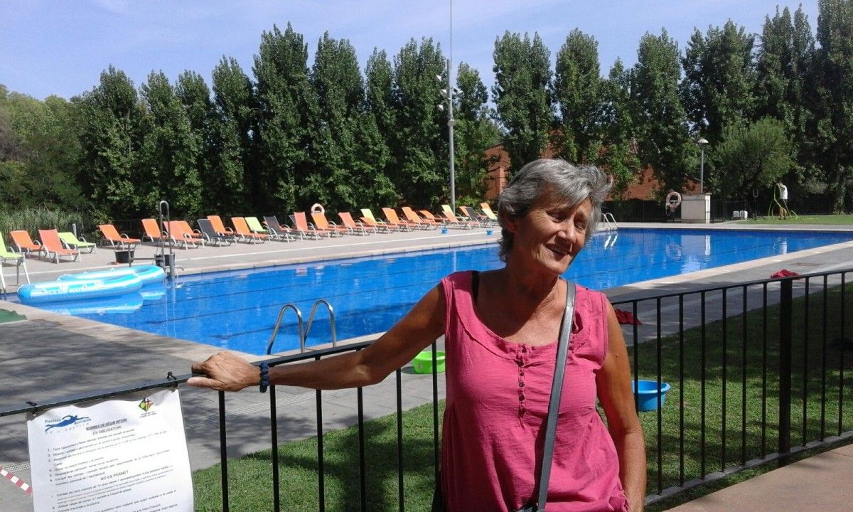 Mariona Trabal, a la piscina de l'Ametlla del Vallès