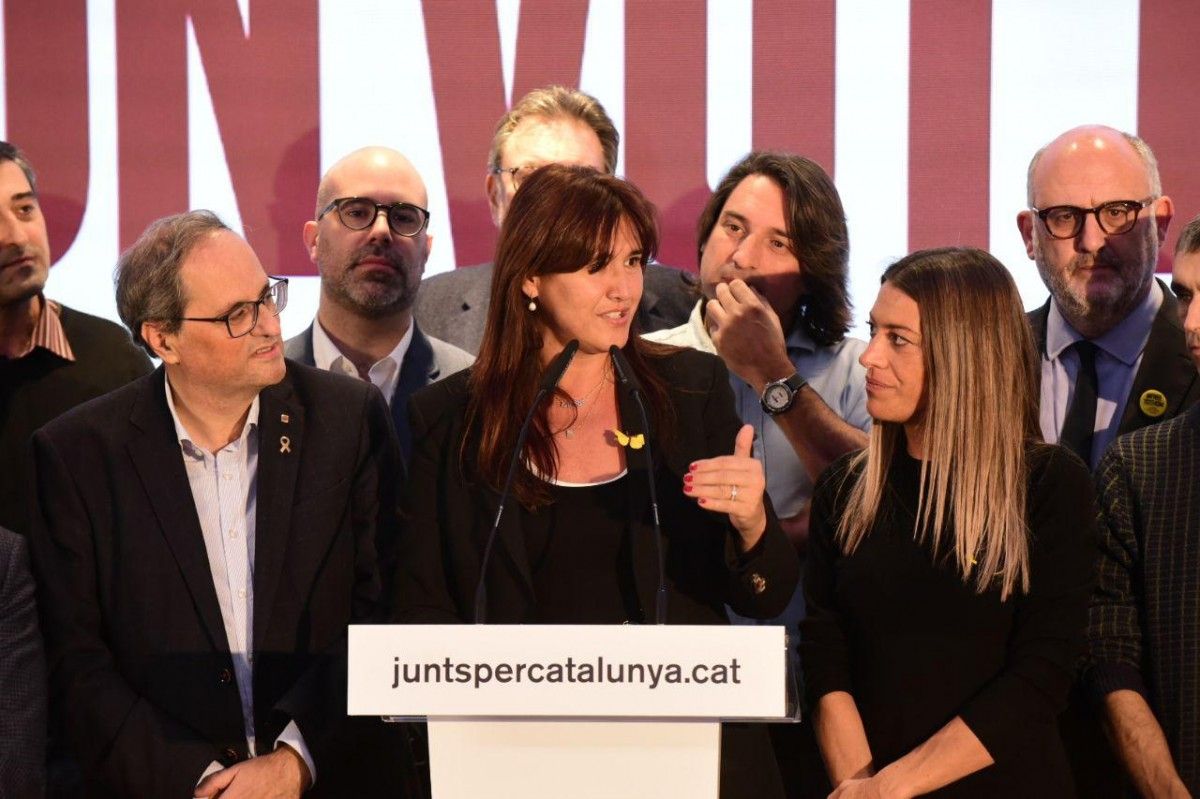 Nit electoral de Junts per Catalunya amb Laura Borràs al centre de l'escenari