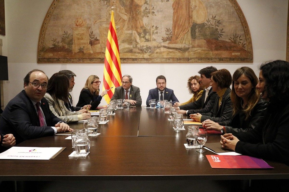 Segona reunió de l'espai de diàleg al Palau de la Generalitat