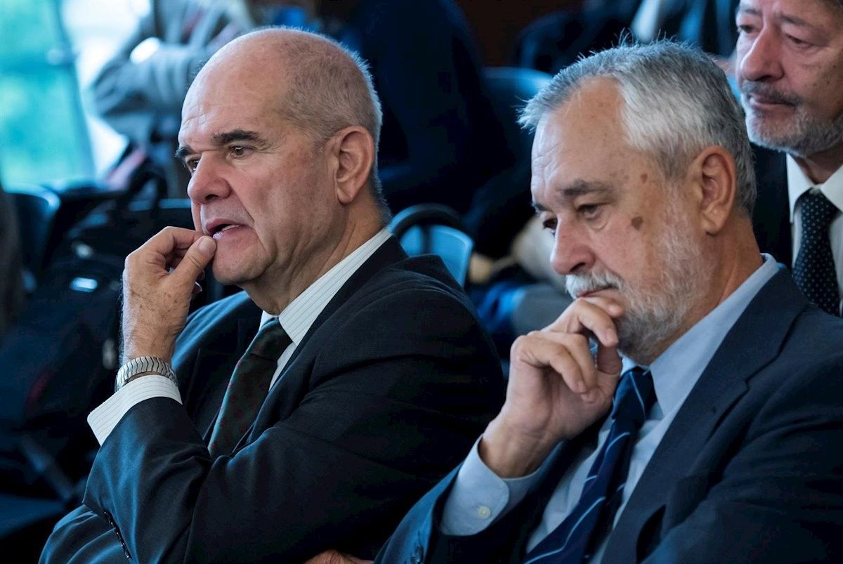 Els expresidents andalusos Manuel Chaves i José Antonio Griñán, dos dels noms més importants del cas dels ERO