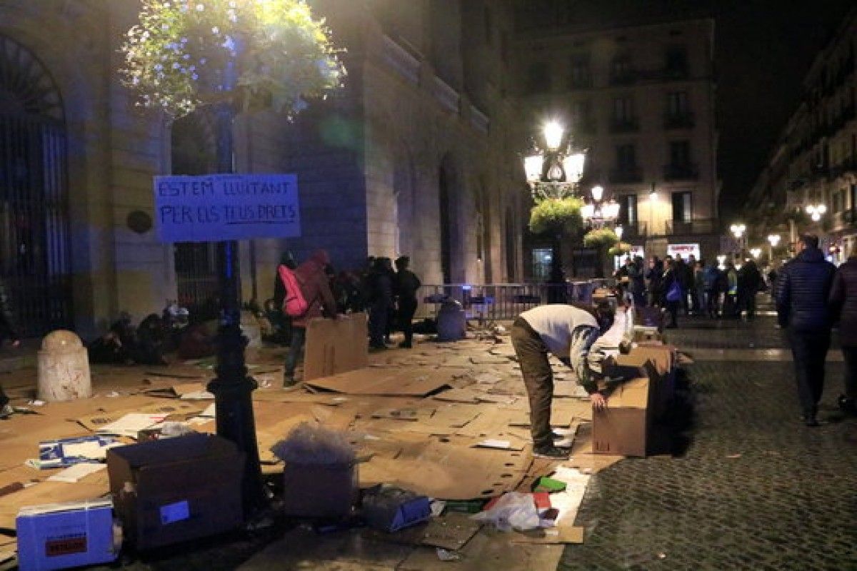 Acampada a plaça Sant Jaume