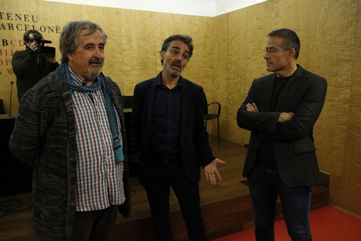 Els membres col·lectiu de militants d'ERC Primer d'Octubre Joan Puig, Xavier Martínez i Àngel Ruiz