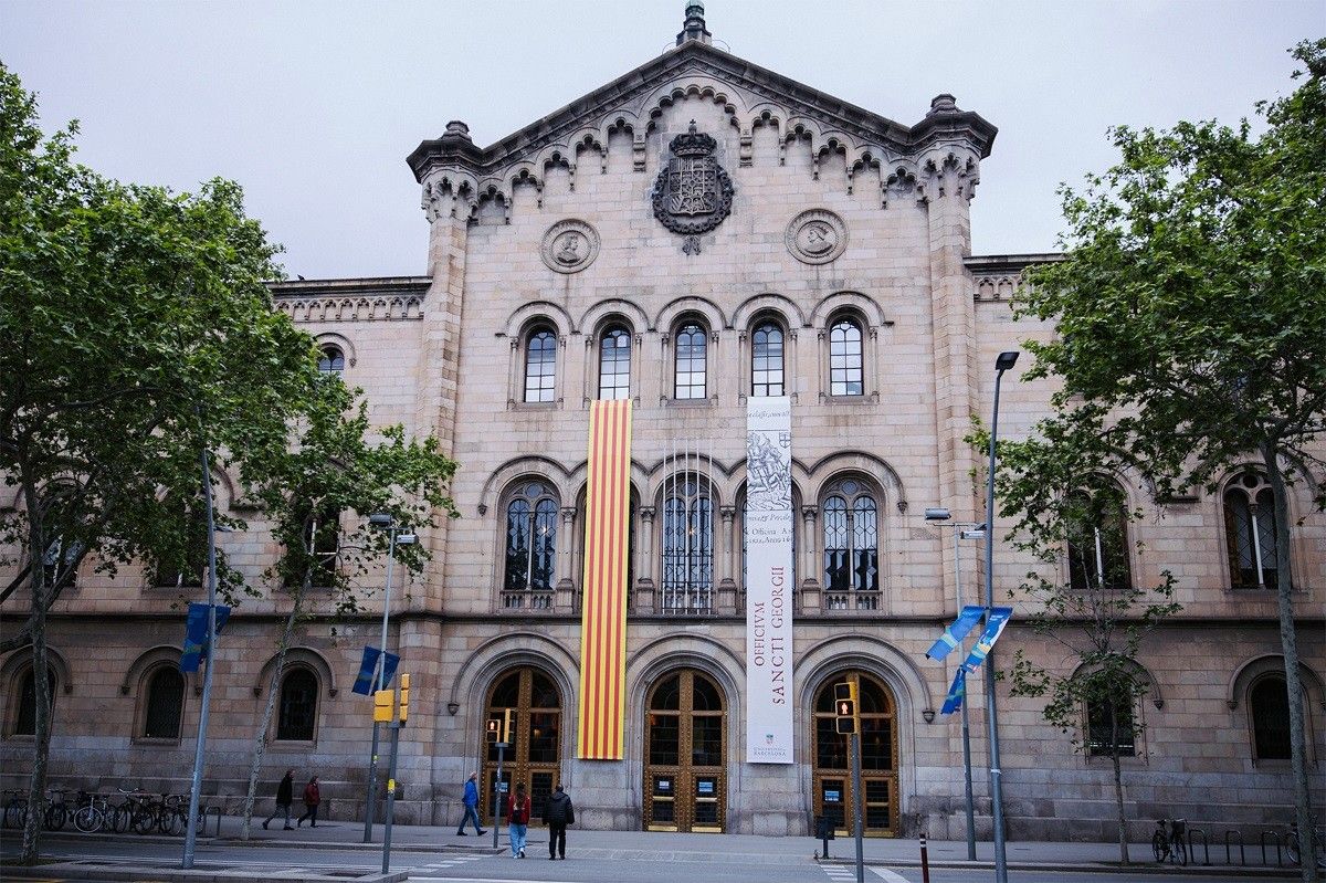 L'edifici central de la Universitat de Barcelona