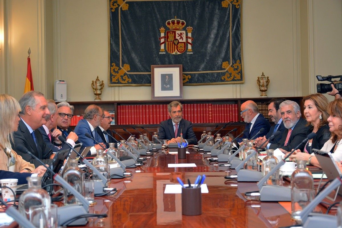 Carlos Lesmes presideix un ple extraordinari del CGPJ