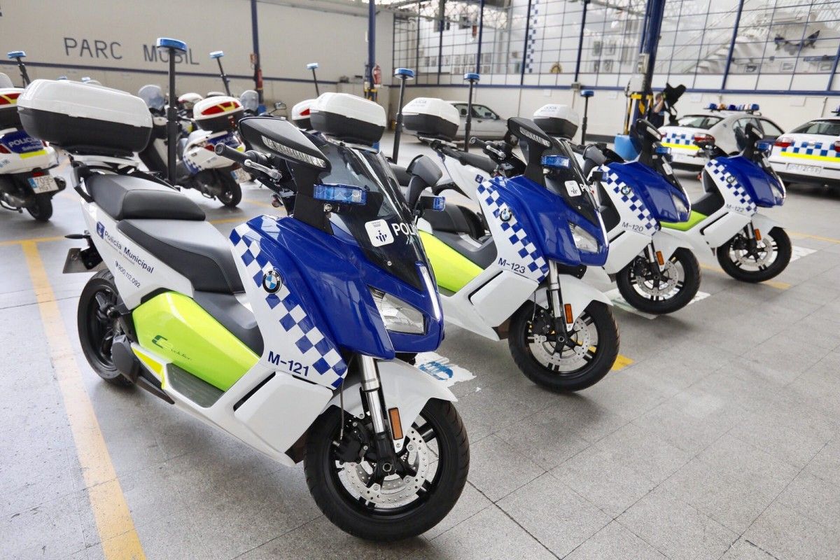 Les noves motocicletes de la Policia Municipal de Sabadell.