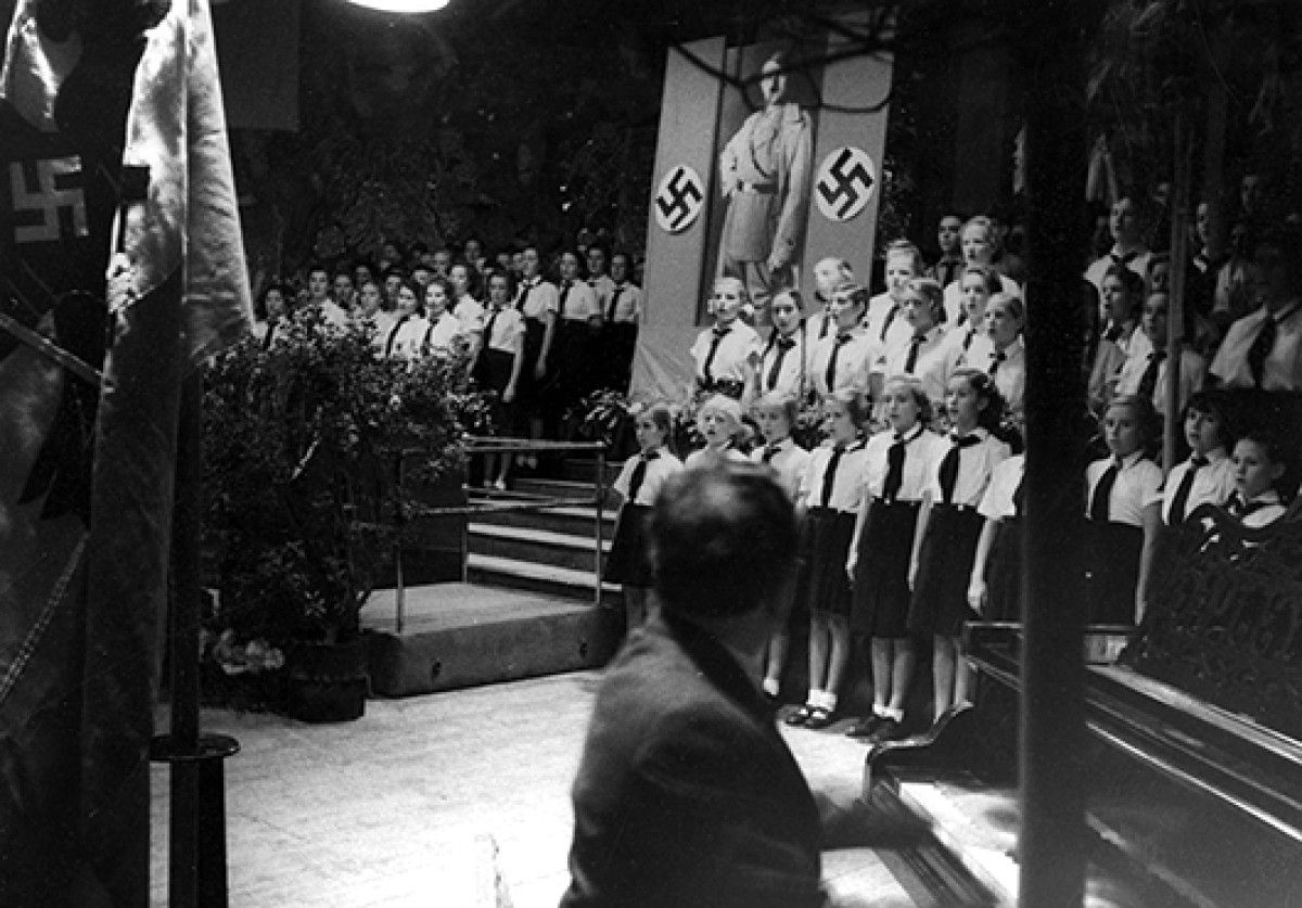 Celebració del Dia de la Collita per les Joventuts Hitlerianes, el 1943 al Palau de la Música Catalana
