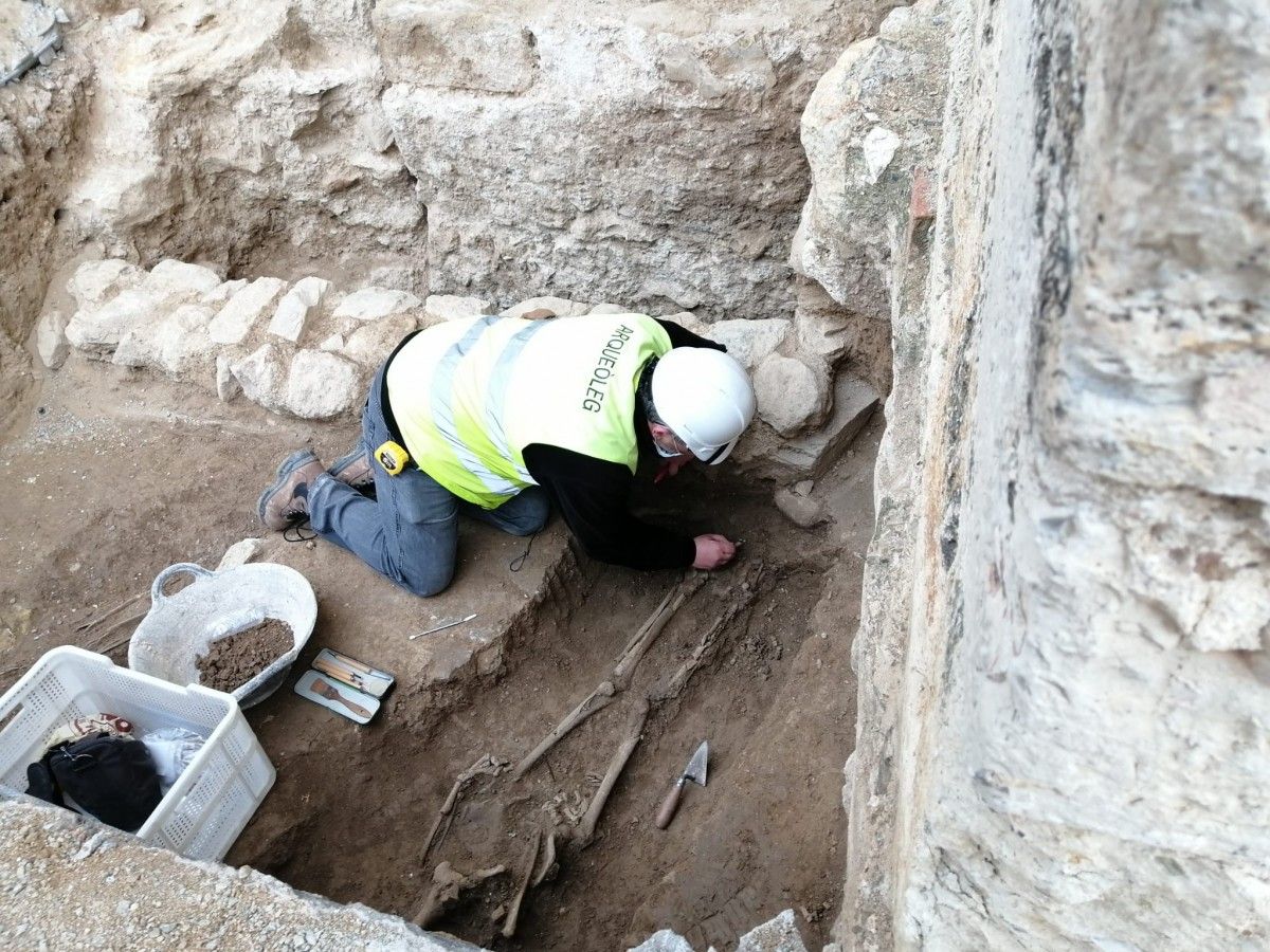 Imatge de la troballa arqueològica al Monestir 