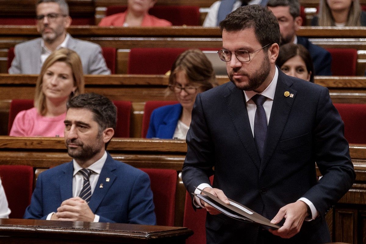 Puigneró i Aragonès, en el debat de política general.