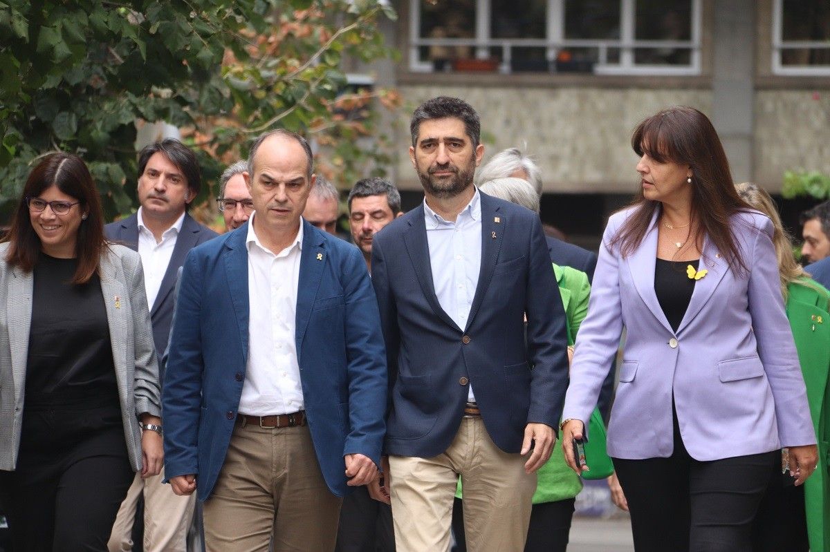 Jordi Puigneró, amb els dirigents de Junts la setmana passada.