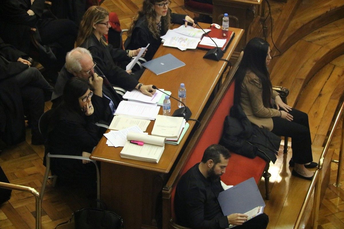 Rosa Peral i Albert López en la segona sessió del judici del crim de la Guàrdia Urbana