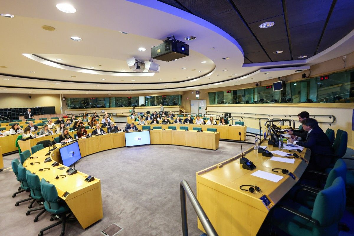 Reunió de la direcció de Junts al Parlament Europeu.