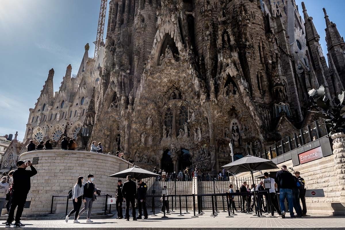 El coronavirus ha provocat una davallada de visitants a la Sagrada Família
