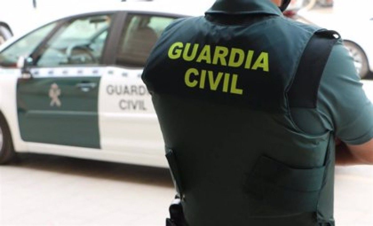 La Guàrdia Civil espanyola ha detingut set persones per compra de vots a Almeria.