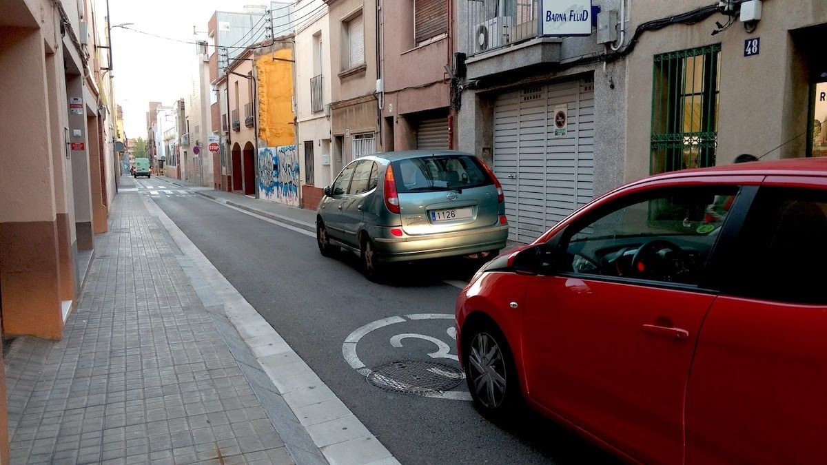 El vehicle aturat al carrer Ferran Casablancas