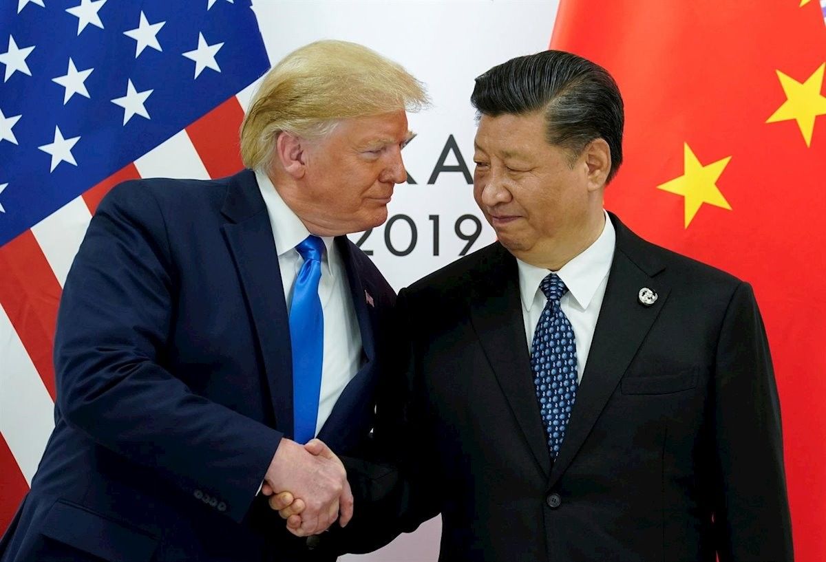 El president nord-americà, Donald Trump, i el xinès, Xi Jinping, en la cimera del G.20 al Japó el 2019.