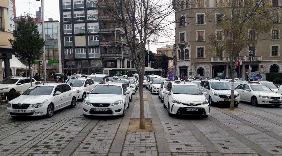Taxistes de Sabadell en una protesta al Racó del Campanar