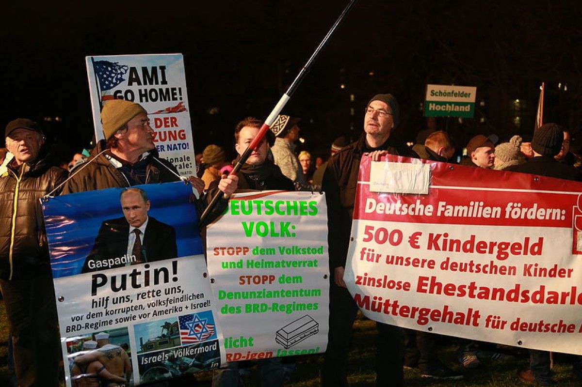 Manifestació del moviment ultra Pegida a la ciutat alemanya de Dresde el 2015.