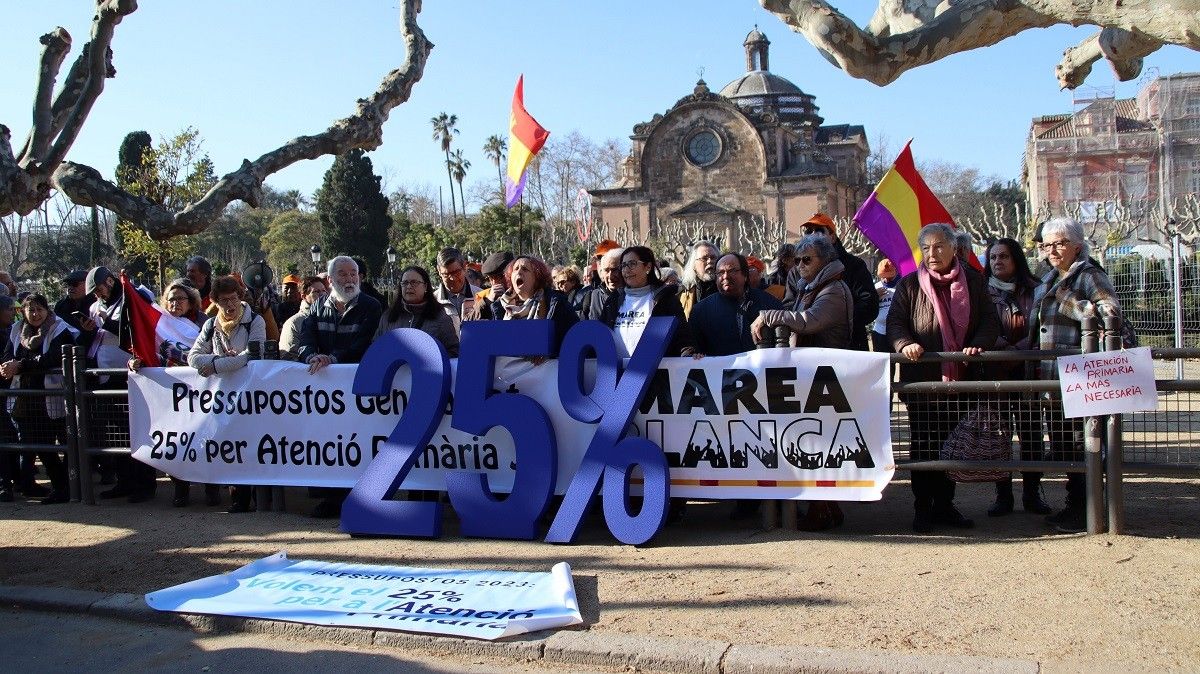 Protesta per dedicar el 25% de la inversió en Salut a Atenció primària