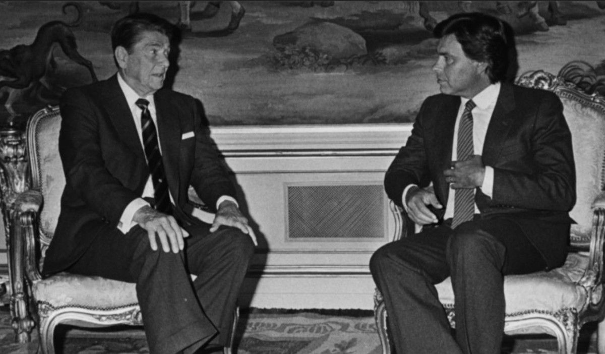 Reagan i González, reunits a Madrid. 