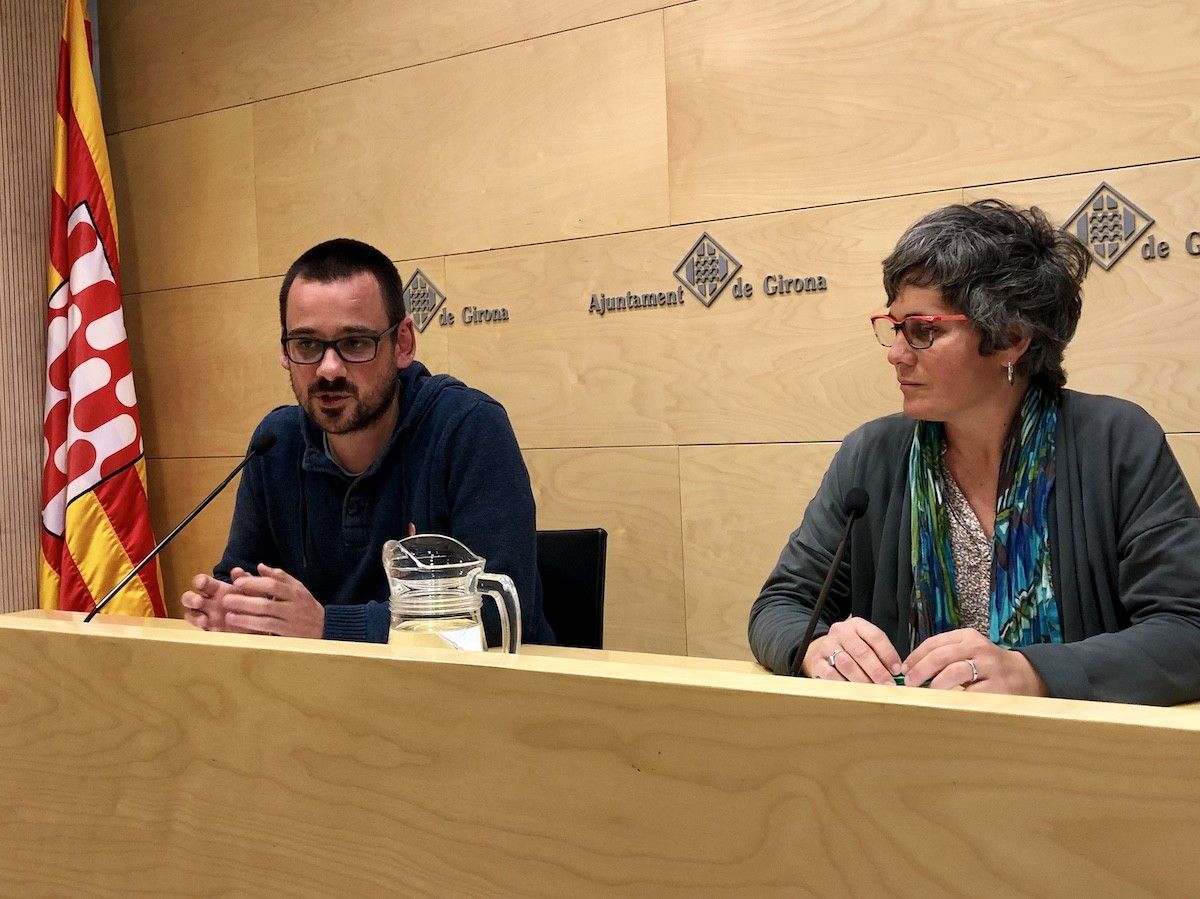 Lluc Salellas i Cristina Andreu, candidats de Guanyem Girona.