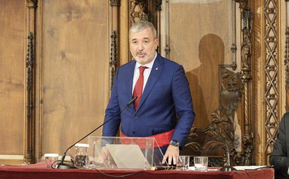 Jaume Collboni, jurant el càrrec d'alcalde de Barcelona