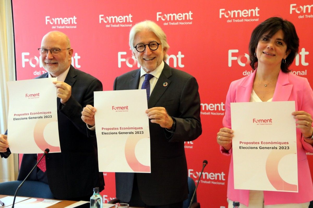 Salvador Guillermo, Josep Sánchez Llibre i Montserrat Surroca.