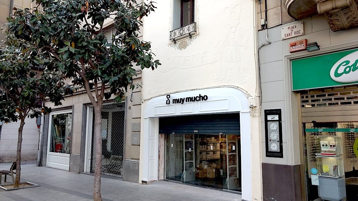 La botiga Muy Mucho, a punt per obrir