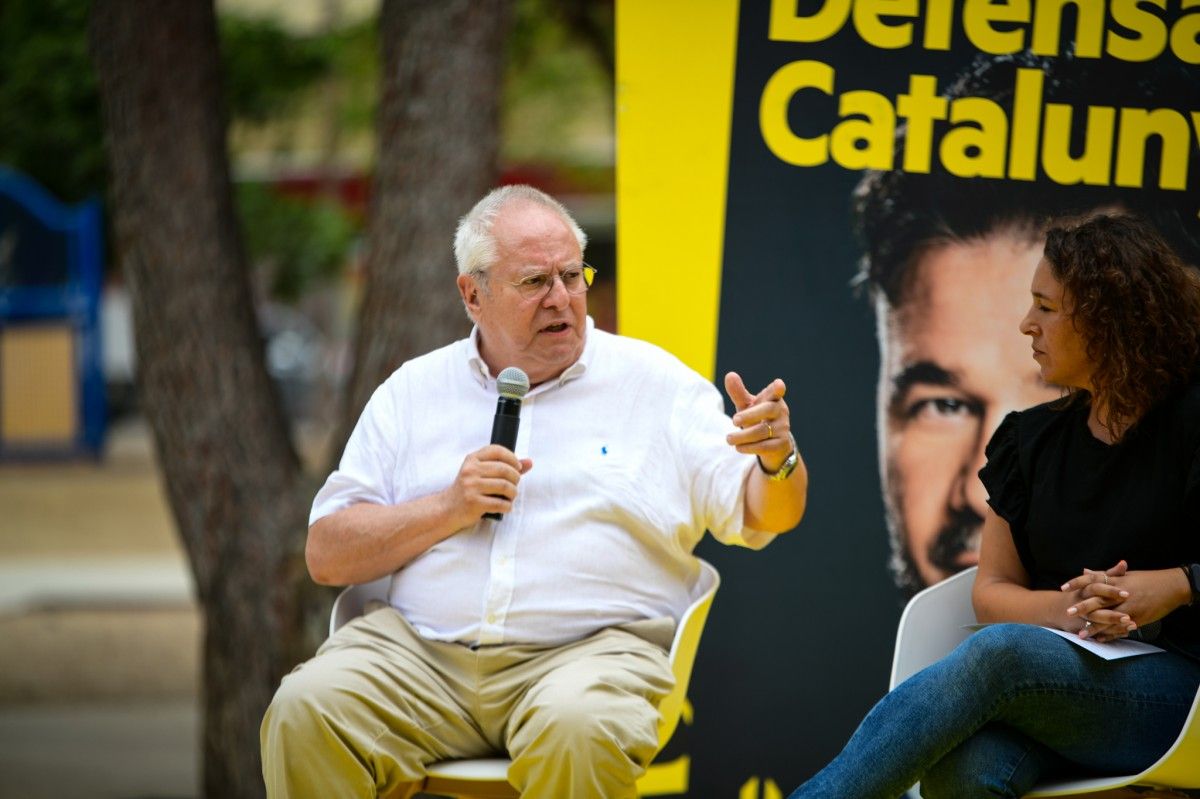 El catedràtic Joan Queralt, en un acte de campanya d'ERC