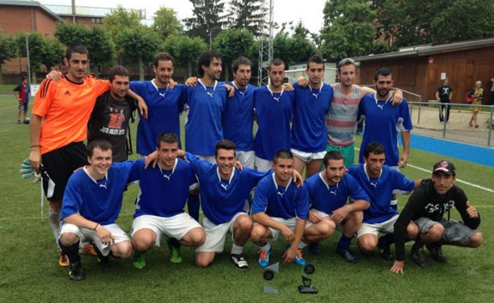 El Ca la Nati va guanyar el desè Torneig de Futbol 7 de Vallfogona.