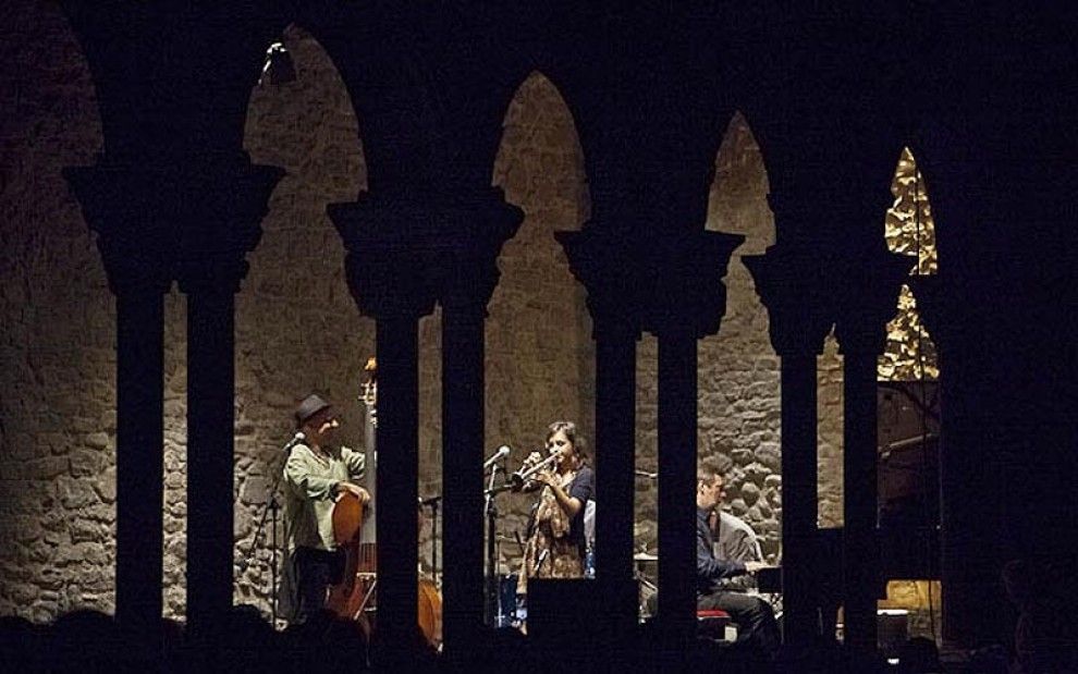Actuació d'Andrea Motis al Festival Internacional de Música de Ripoll 2012