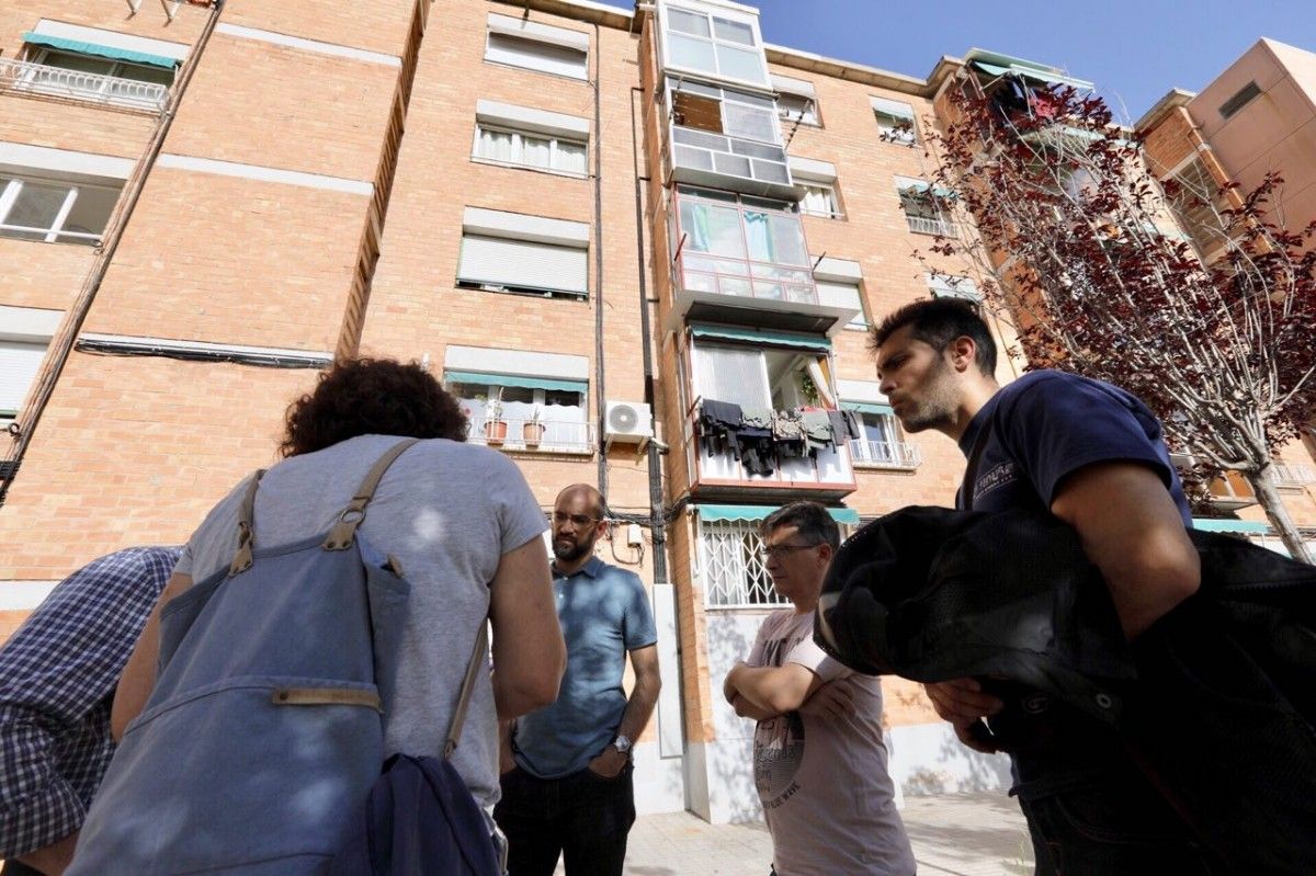 L'alcalde, Maties Serracant, el regidor de Serveis Municipals i Seguretat i Prevenció, Lluís Perarnau, s'han desplaçat fins al lloc