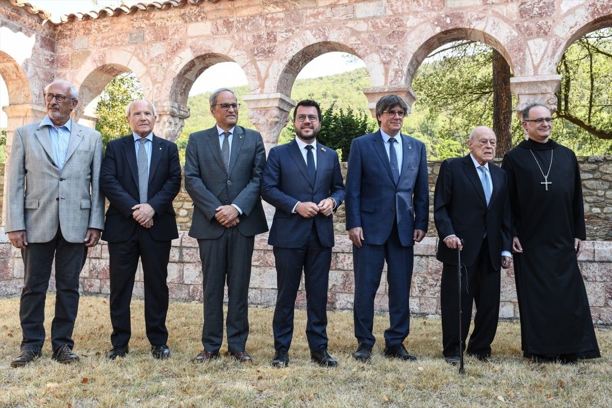 Cinc dels set expresidents de la Generalitat, en un acte a la Catalunya Nord