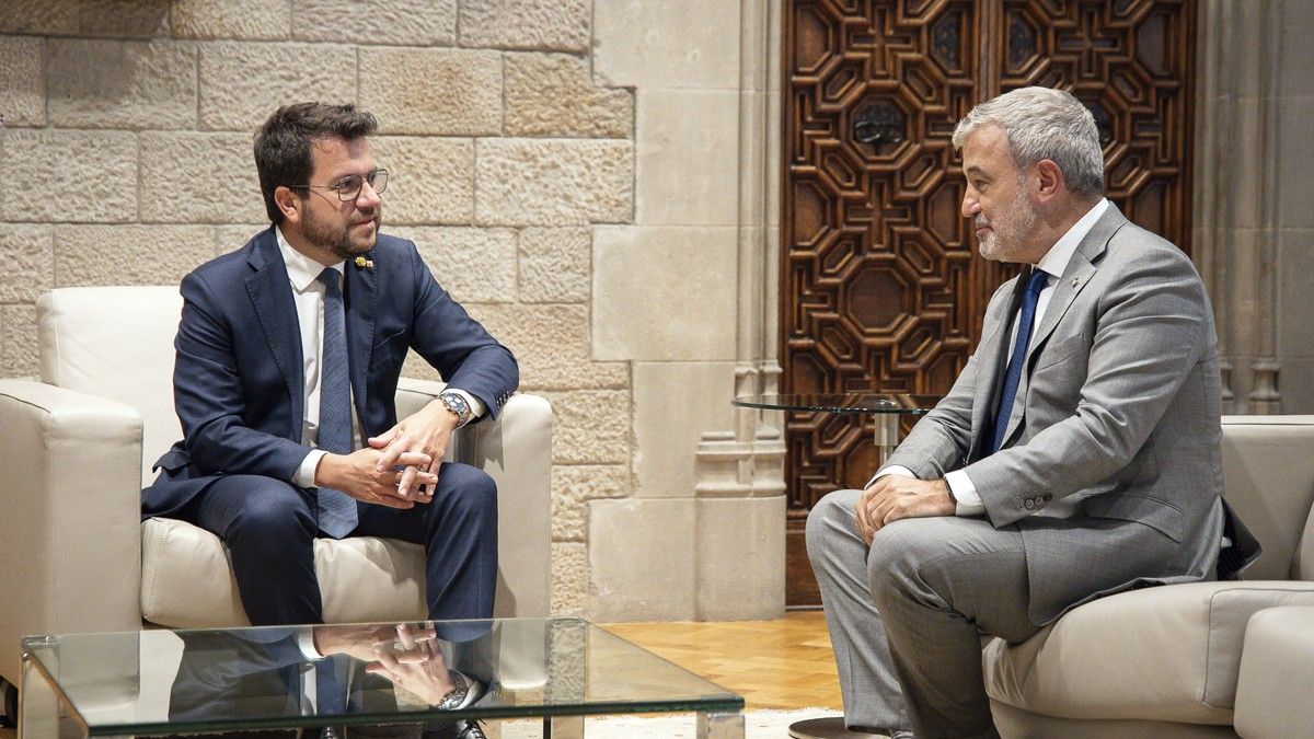 El president, Pere Aragonès, i l'alcalde de Barcelona, Jaume Collboni, en la reunió d'aquest dimecres al Palau de la Generalitat