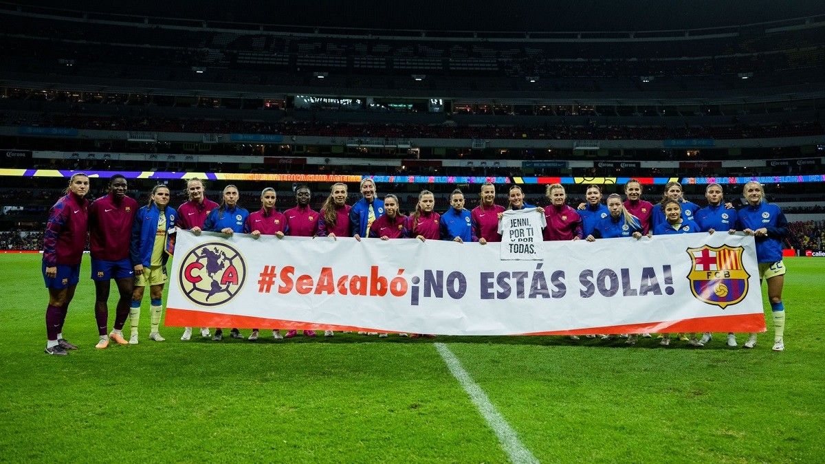 La pancarta del Barça en suport a Jennifer Hermoso