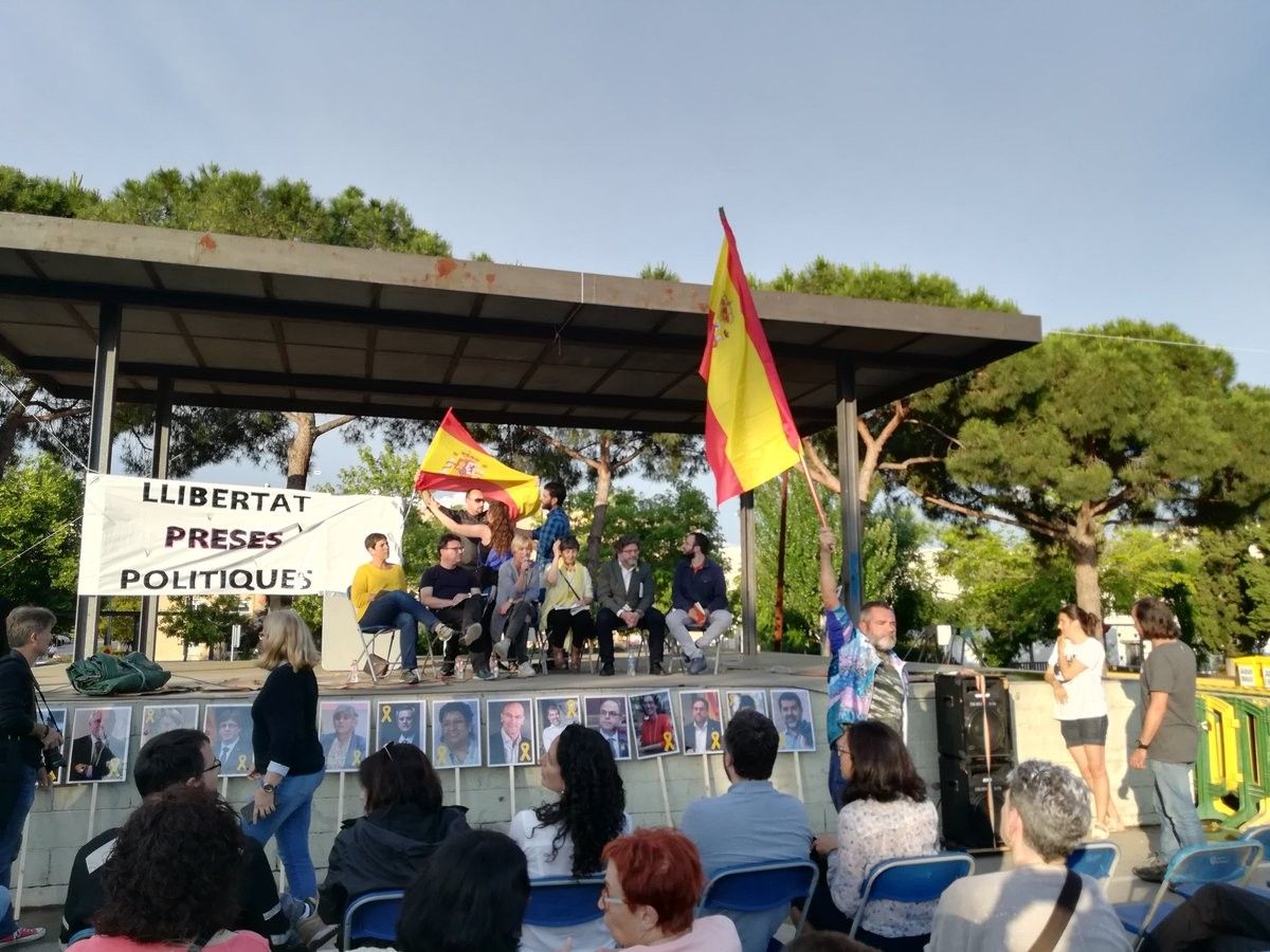Ultres a l'acte sobre el procés constituent a Sabadell