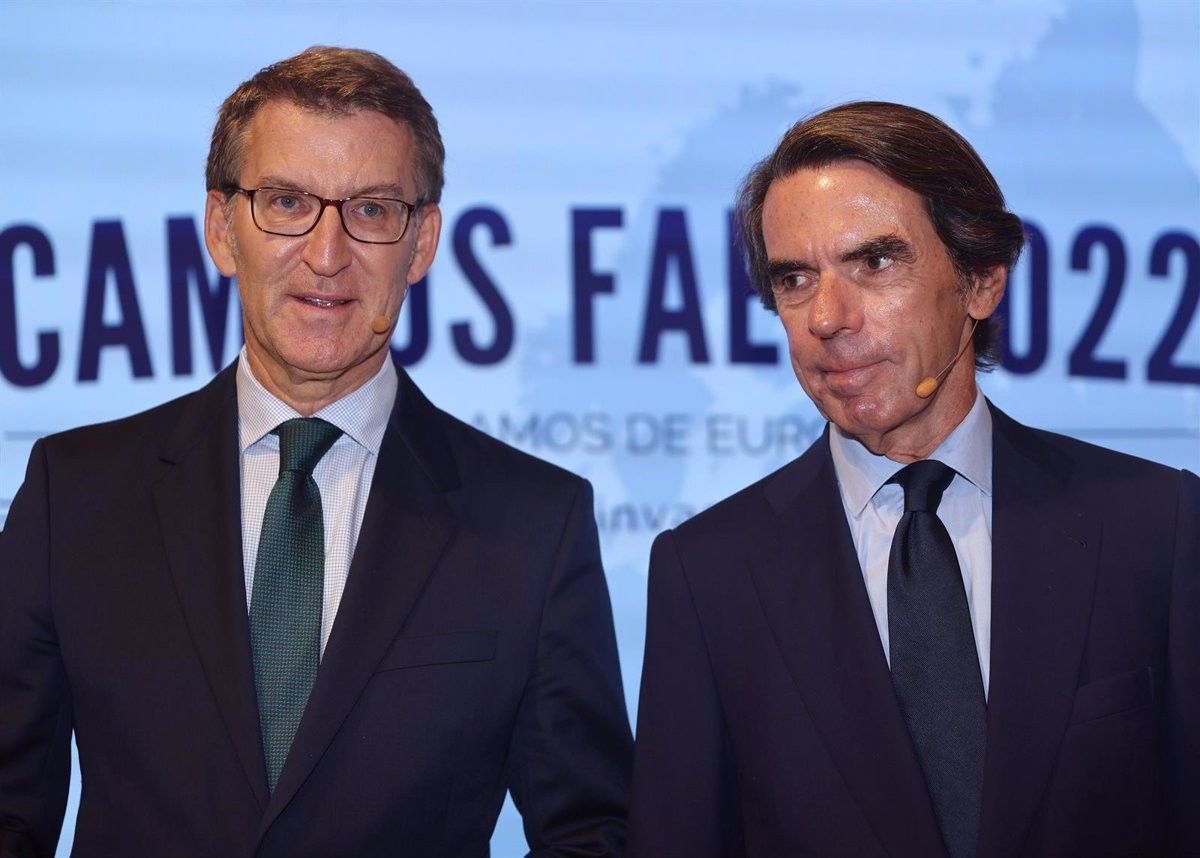Feijóo i Aznar en un acte de la FAES.