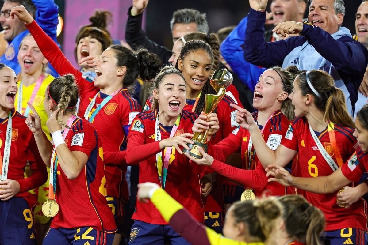 Les jugadores de la selecció espanyola celebrant el Mundial